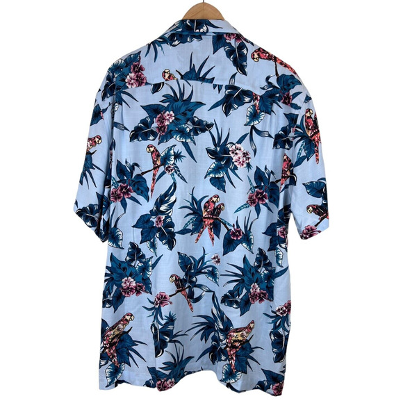 Caribbean Toucan Hawaiian Camp Shirt Men's Size L Blue Hibiscus Button Up NWT - Picture 5 of 9